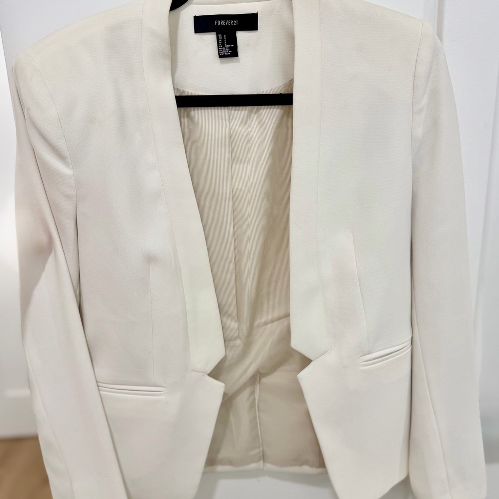 Forever 21 Women's Elegant Off-White Blazer